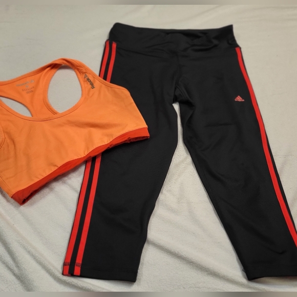 Workout Clothing Lot Size Medium - Picture 2 of 11